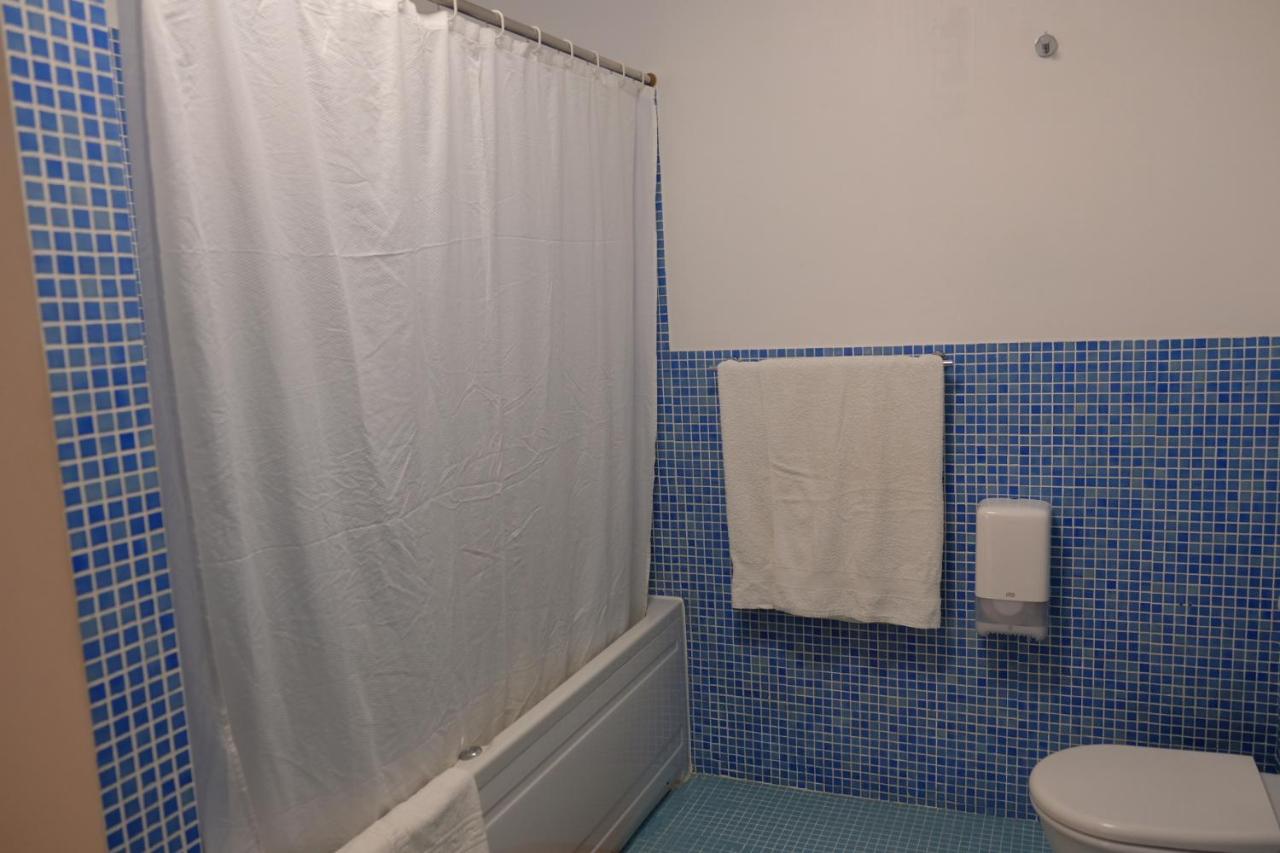 A Casa Do Terraco Apartment ปอนตาเดลกาดา ภายนอก รูปภาพ